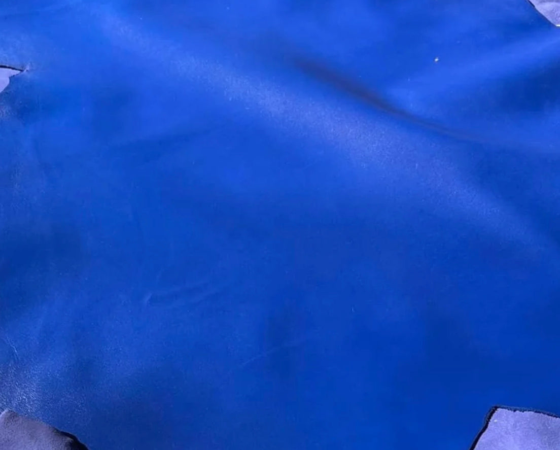 Swatch-Bright Blue Lamb